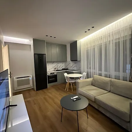 Apartment Renas 3 Tirana