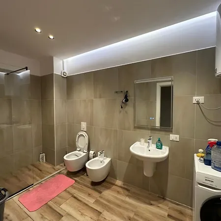 Renas 3 Apartment
