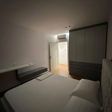Apartment Renas 3 Tirana